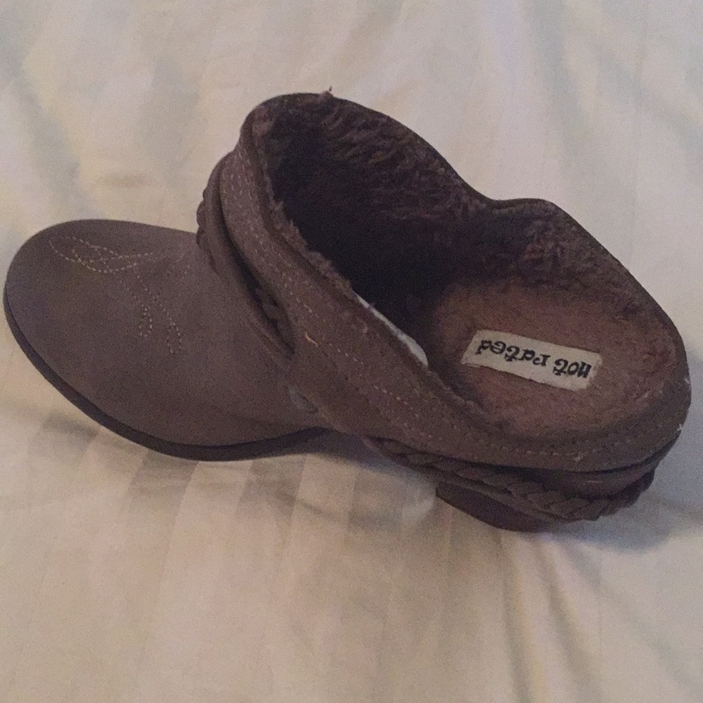 NWOT Not Rated Slip On Booties - Picture 4 of 4